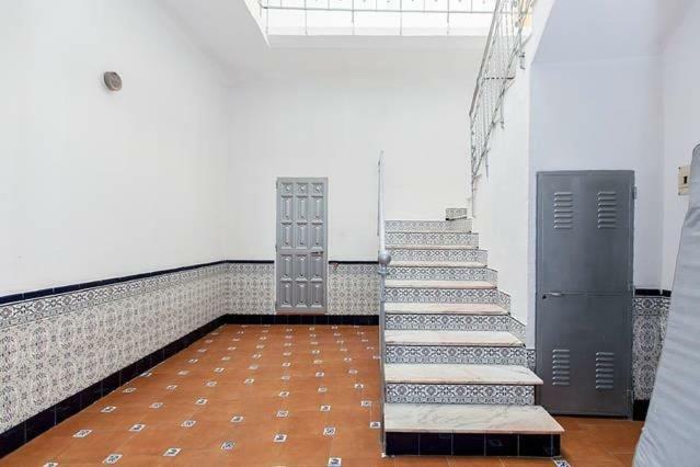 Centro Madrid Rio - Monederos C Apartment ภายนอก รูปภาพ